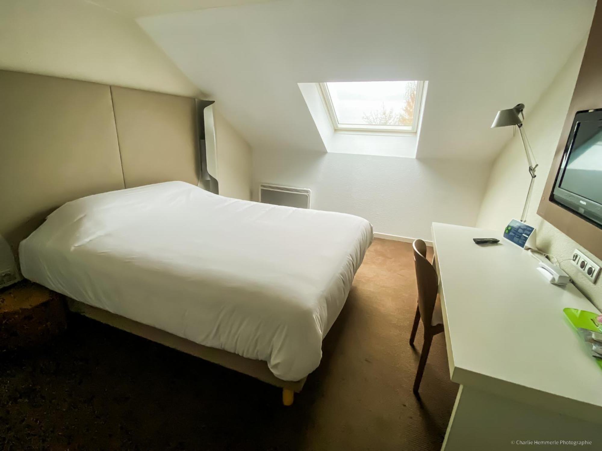 Отель Campanile Montargis - Amilly Amilly  Экстерьер фото
